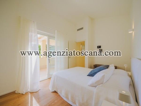 Two-family Villa for rent, Forte Dei Marmi - Levante -  18