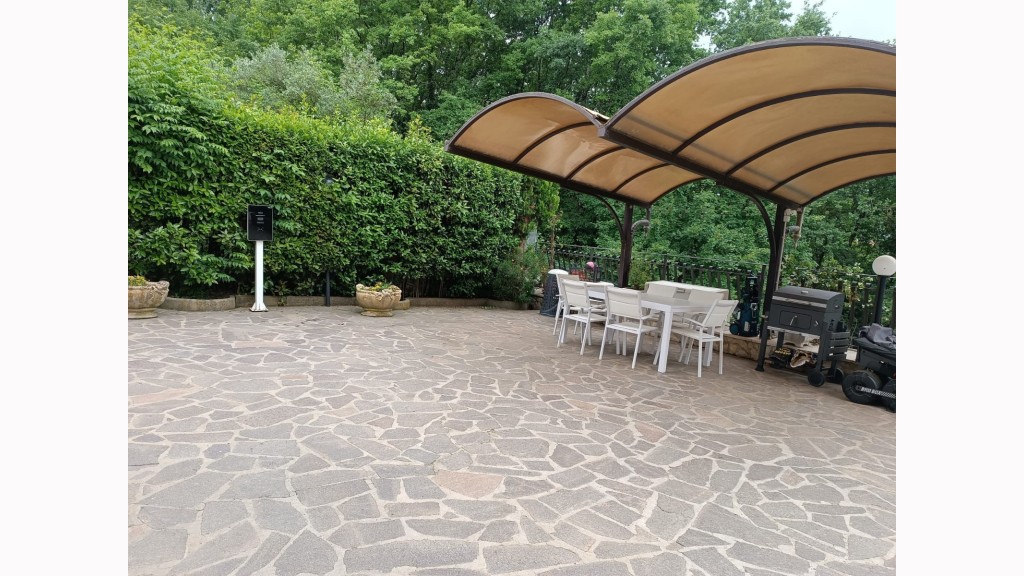 Villa Singolain Vendita, Sant'elia Fiumerapido - Riferimento: v5