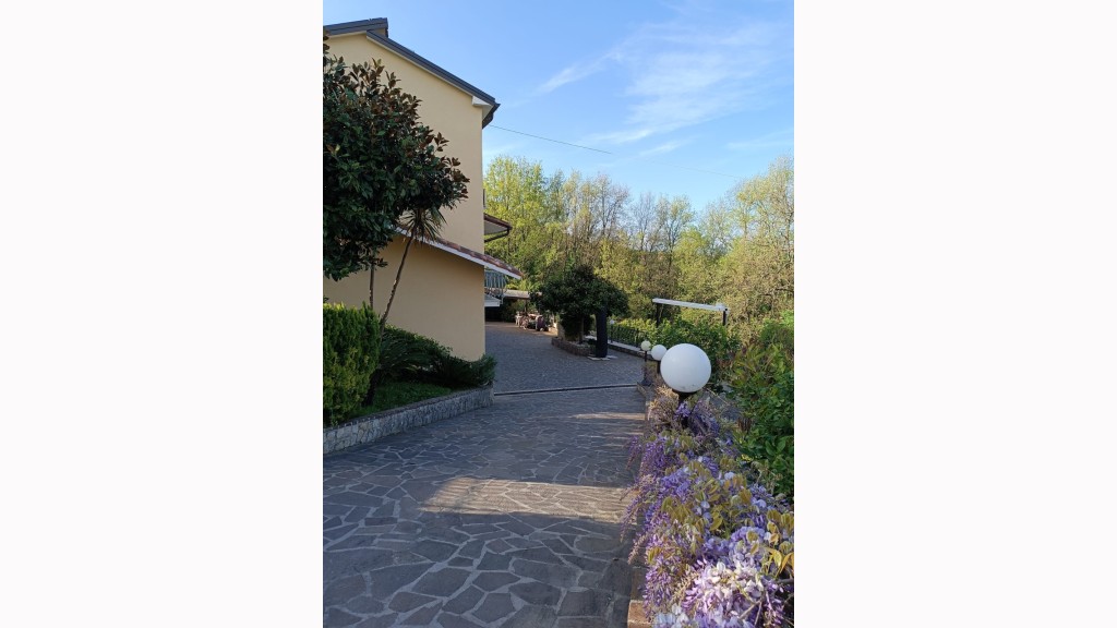 Villa Singolain Vendita, Sant'elia Fiumerapido - Riferimento: v5