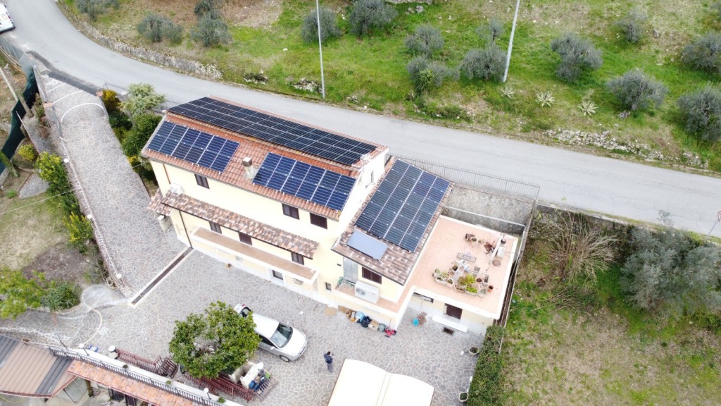 Villa Singolain Vendita, Sant'elia Fiumerapido - Riferimento: v5