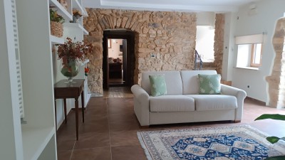 Villa Singolain Vendita, Sant'elia Fiumerapido - Riferimento: v5