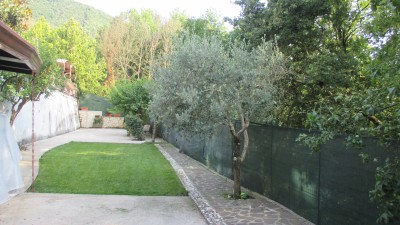 Villa Singolain Vendita, Sant'elia Fiumerapido - Riferimento: v5