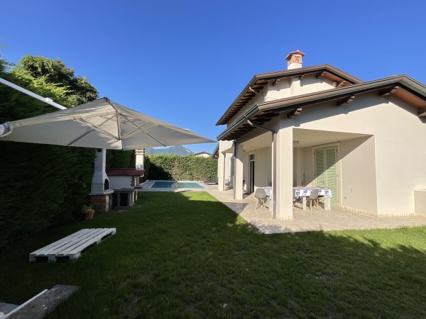 Riferimento SA027 - villa in Летняя аренда in Pietrasanta - Marina Di Pietrasanta