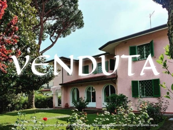 Villa Singola in vendita, Forte dei Marmi 