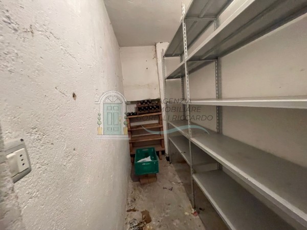 v182 appartamento siena 303f8