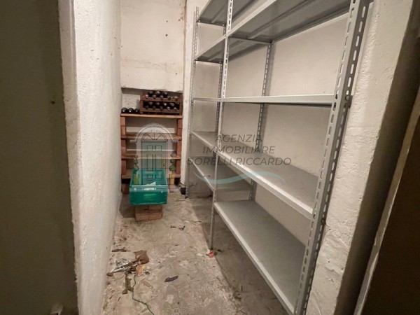 v182 appartamento siena a259f