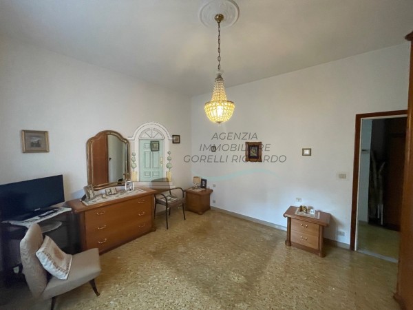 v183 appartamento siena 02562