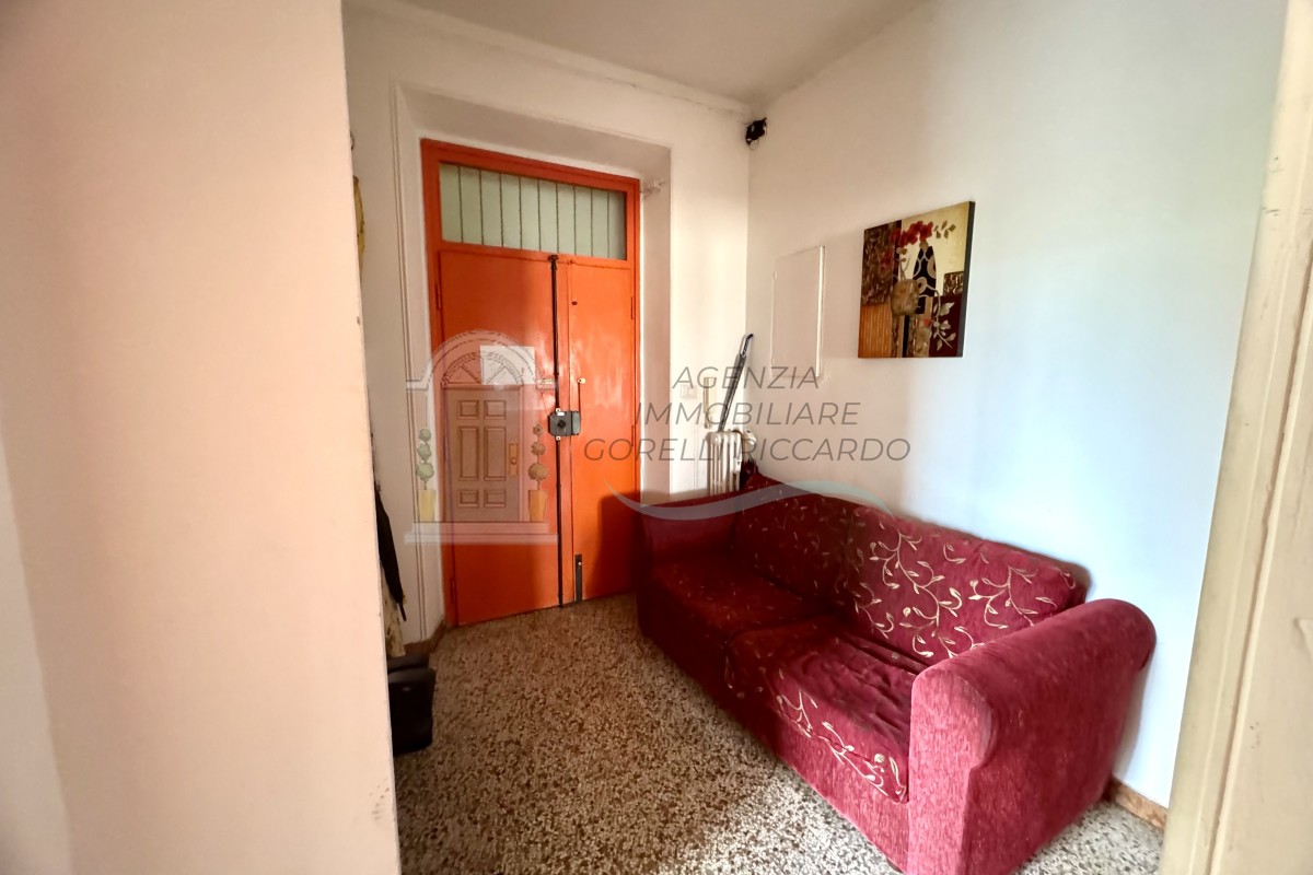 v185 appartamento siena 92865