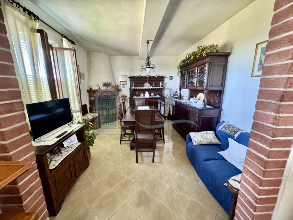 v194 appartamento siena fd345