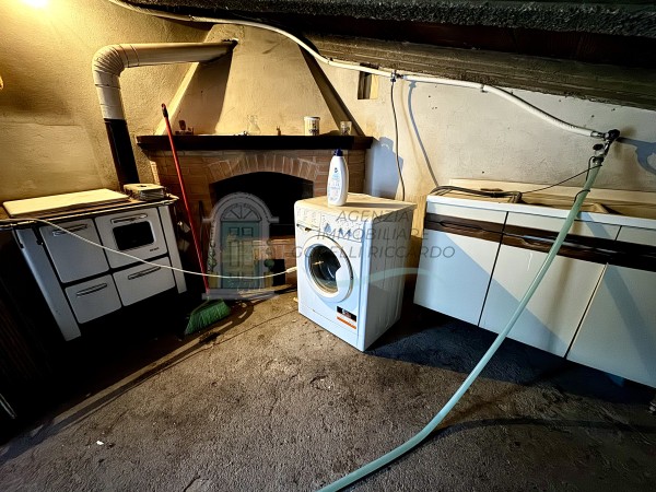 v195 appartamento sovicille 98470