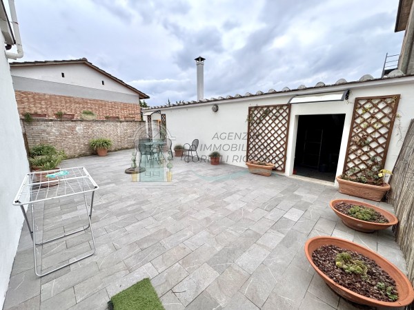 v195 appartamento sovicille c2b27
