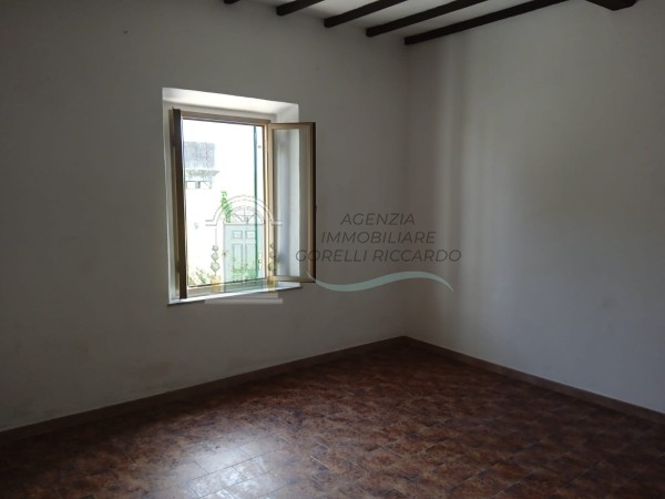 v196 appartamento asciano bafff