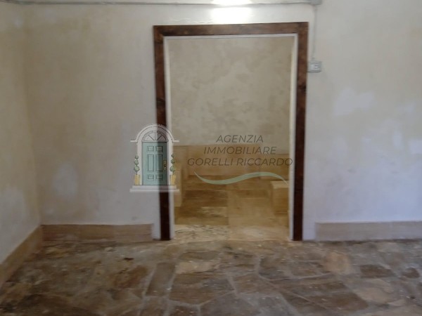 v196 appartamento asciano f0bc6