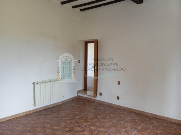 v196 appartamento asciano f4cf1