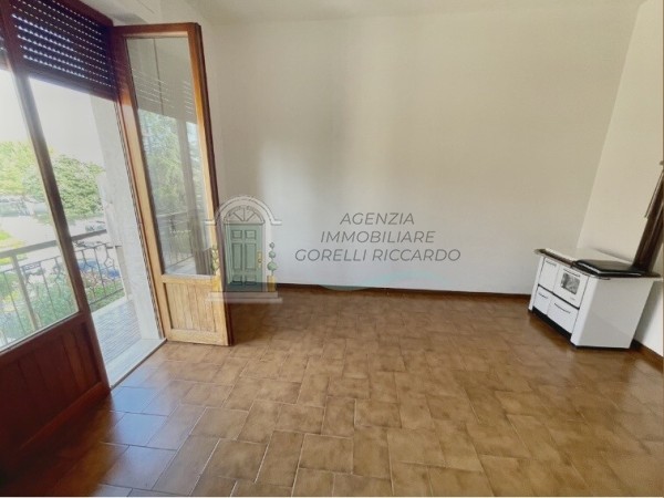 v203 appartamento duplex monteroni darbia 470cf