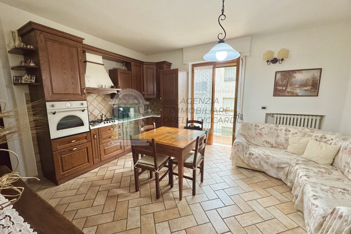 v209 appartamento staggia senese 370a0