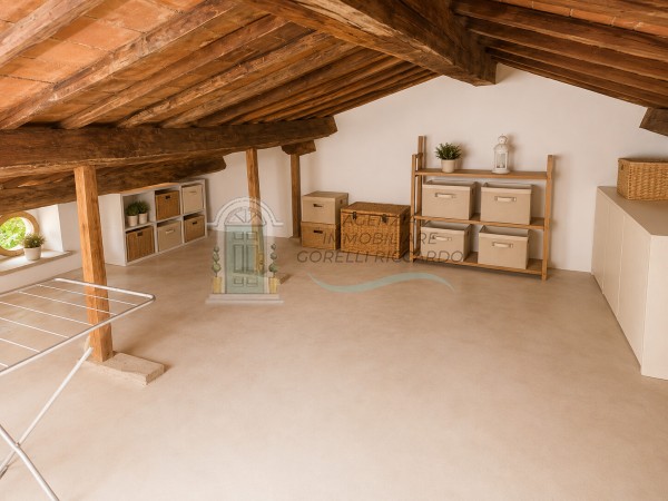 v213 appartamento colle di val delsa 62195