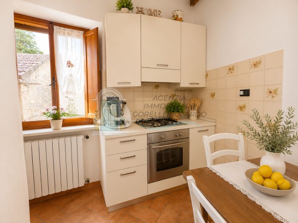 v213 appartamento colle di val delsa 8063c