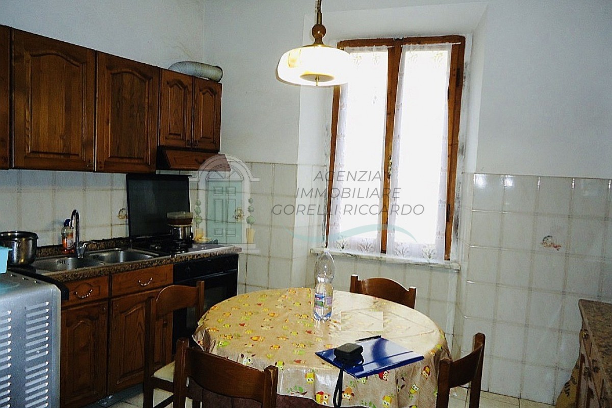 v01 appartamento centro 75289