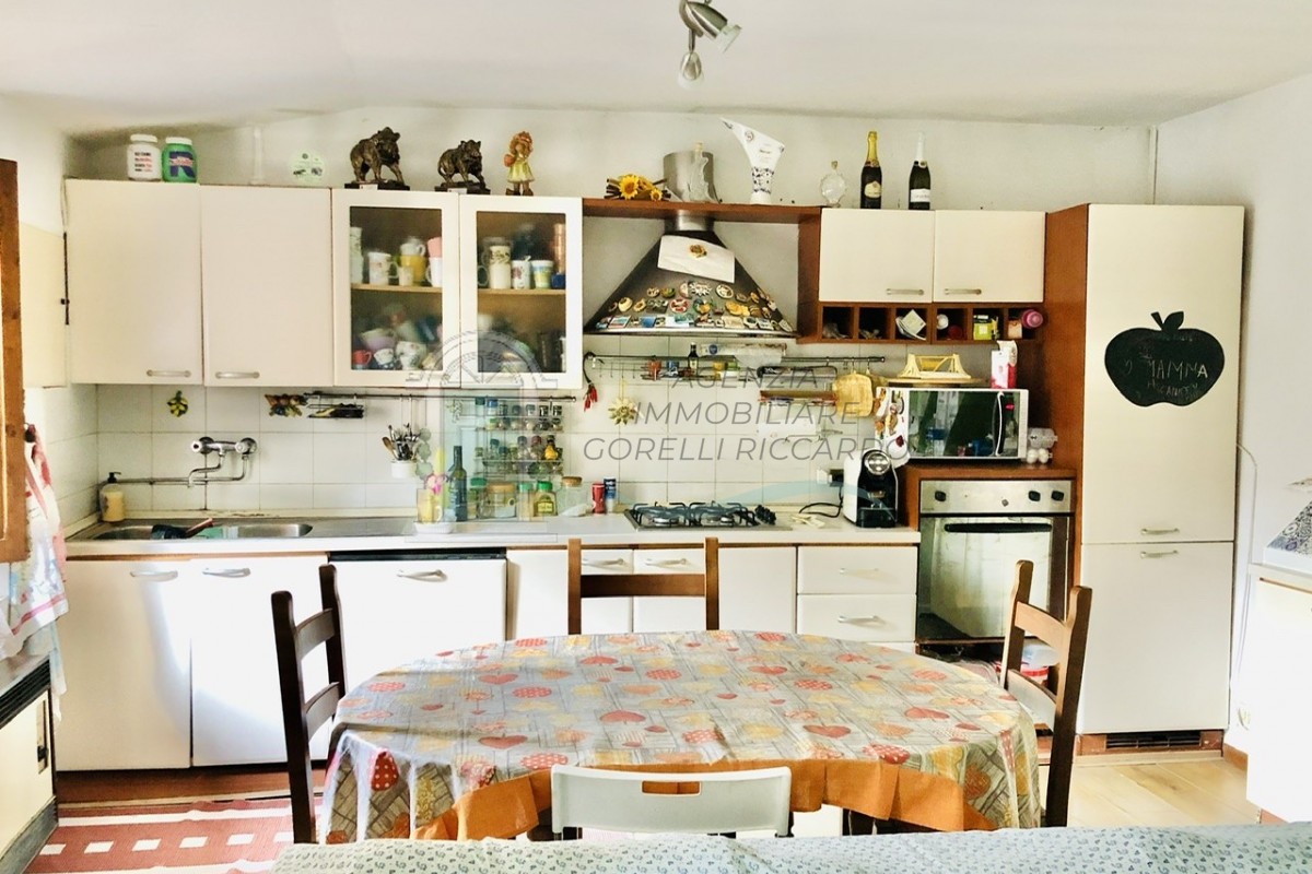 v70 appartamento semicentro 21d30