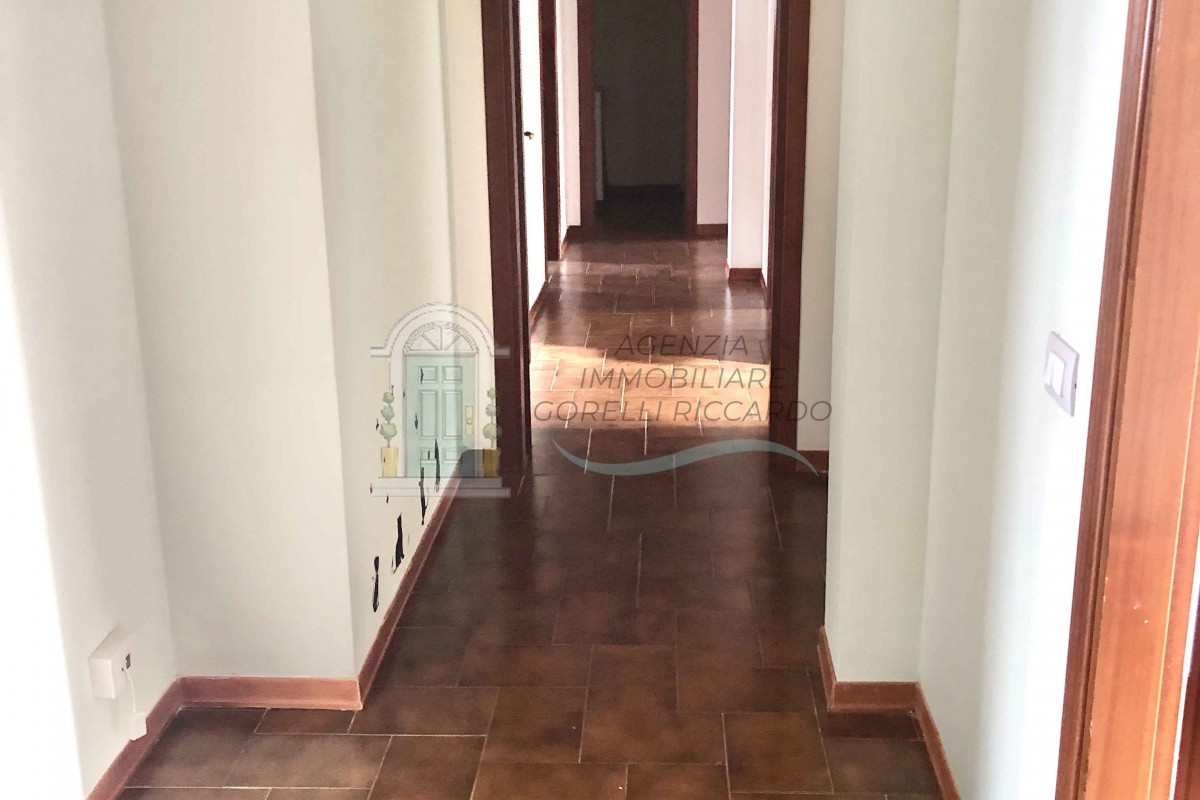 v105 appartamento staggia senese 6187b