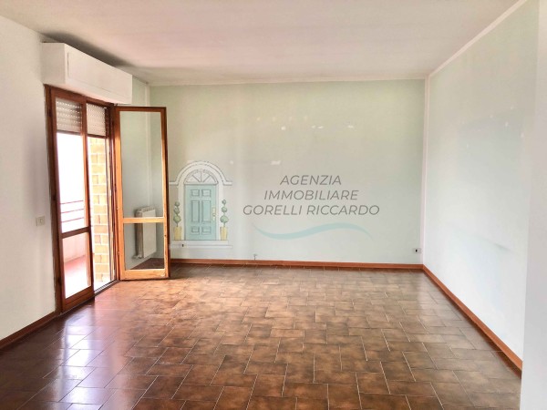 v105 appartamento staggia senese adb12