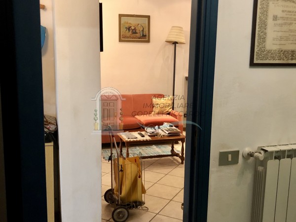 v136 appartamento castellina scalo 61d3b