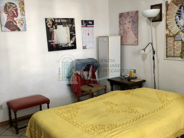 v136 appartamento castellina scalo f225c