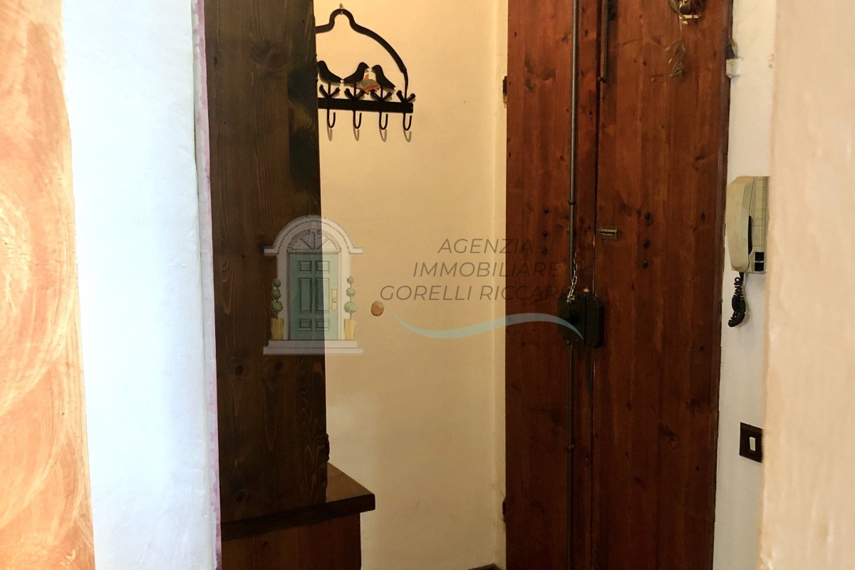 v137 appartamento centro e37af