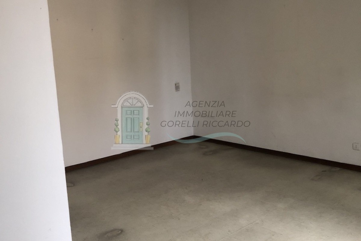 vc01 ufficio poggibonsi 73080