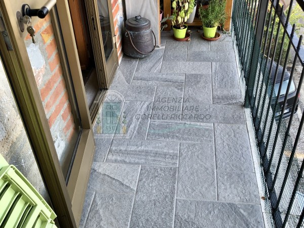 v147 appartamento rietine bf551