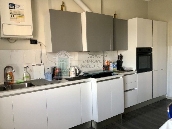 v151 appartamento castellina scalo b2841