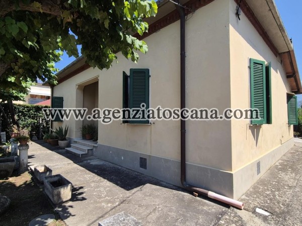 Villetta Singola Con Giardino