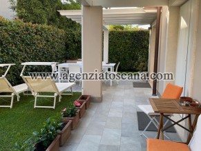 Villetta Singola Con Giardino