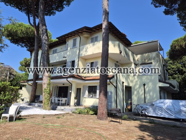Villetta Con Giardino