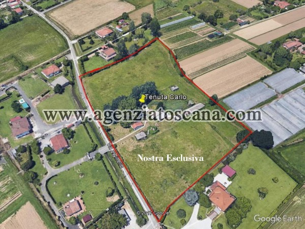 Colonica Da Ristrutturare Con Grande Terreno