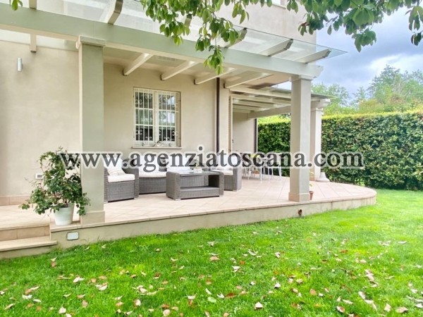 Villetta  Con Giardino