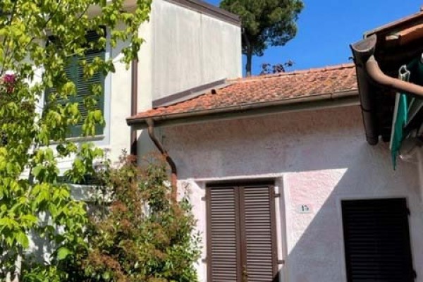 Villa A Schiera In Affitto A F