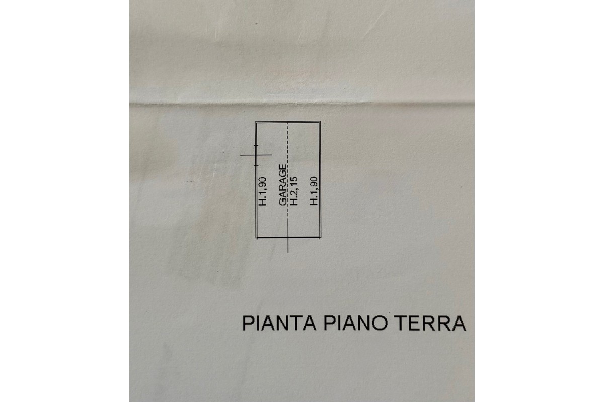 Agenzia Immobiliare agenzia Vittoria - Planimetria 2