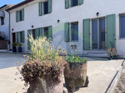 Casa Semi Indipendente in Vendita a Monticelli D'ongina 0 