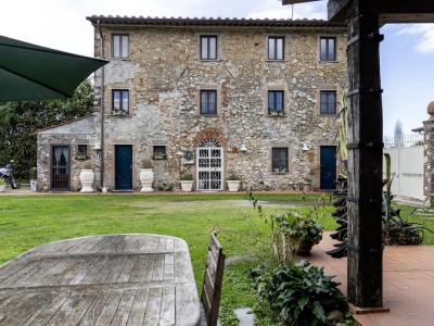 Casolare del 1630: un’antica...