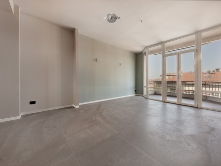 Ampio appartamento ristruttura