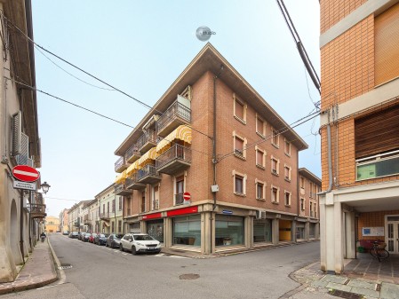 Quadrilocale al primo piano co