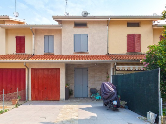 Villetta a schiera ristruttura