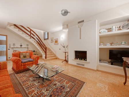 Villa abbinata a correggio