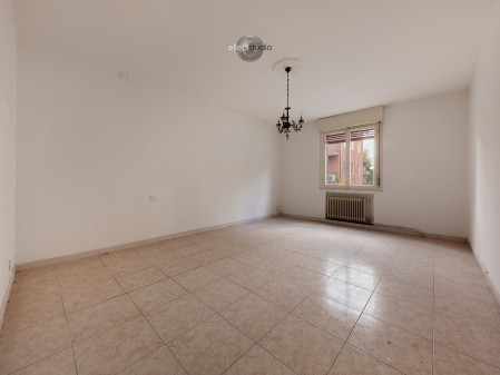 Appartamento in villa trifamil