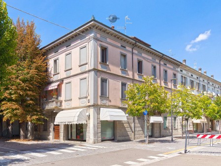 Quadrilocale in centro