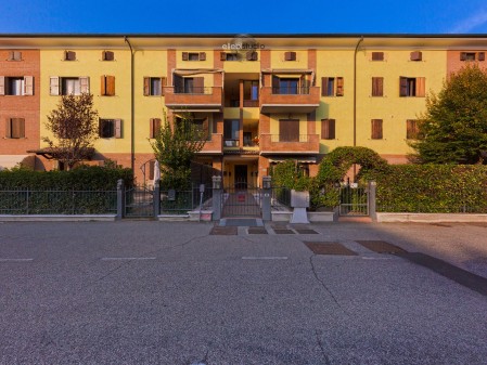 Trilocale con terrazzo