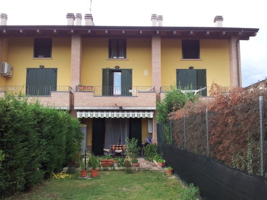 Ar004 - villetta a schiera a b