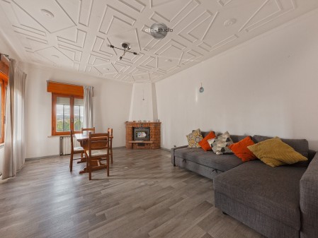 Quadrilocale in trifamiliare i